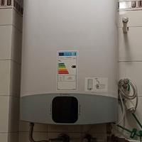 Ariston Velis Evo 80 - Scaldabagno Elettrico Slim