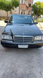 Mercedes C 180