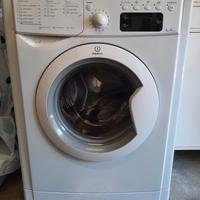 LAVATRICE INDESIT 6 KG.