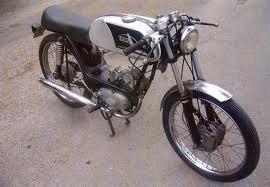 Italjet mustan veloce