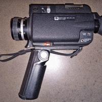 Cinepresa Sankyo ES-44. 