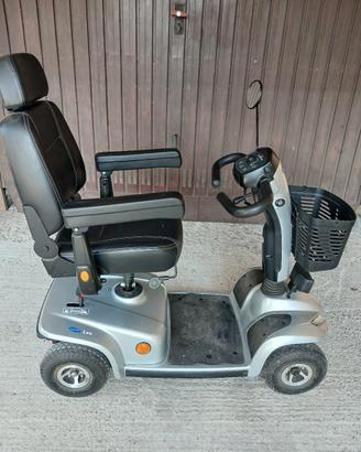scooter per anziani / disabili