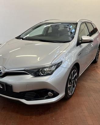 Toyota Auris Hybrid Lounge Touring Sports