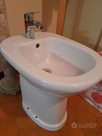  Bidet a terra per disabili
