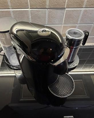 Macchina caffe vertuo plus nespresso