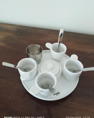 Set caffè Guzzini con tazzine, vassoio e zuccherie