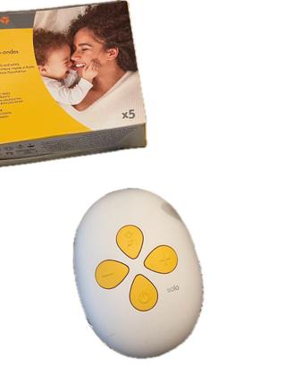 Tiralatte elettrico singolo Medela Solo + accessor