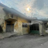 RUSTICO RESIDENZIALE CON MAGAZZINO E LOC.COMMERCIA
