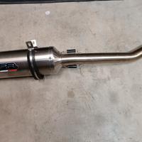 Scarico gsx 600 F