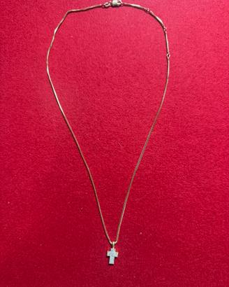 Collana Recarlo in oro con croce di diamanti