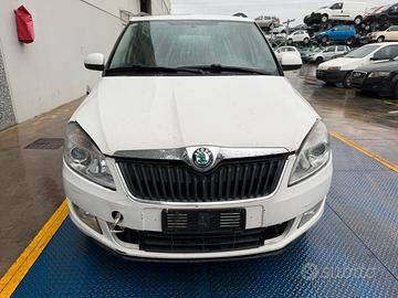 RICAMBI USATI AUTO VARI SKODA FABIA SW 2012 1600 D