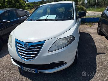 Lancia Ypsilon 1.3 MJT 16V 95 CV 5 porte S&S Gold
