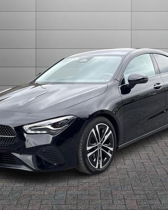 MERCEDES-BENZ CLA Coupe 200 Progressive Advanced P