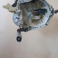 Cambio Peugeot 1.4 B 5M anno 2008