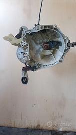 Cambio Peugeot 1.4 B 5M anno 2008