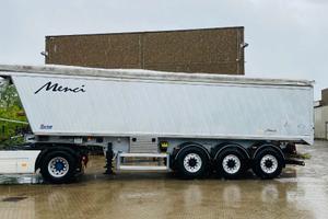 Semirimorchio Vasca Menci Ribaltabile 42metri 2012