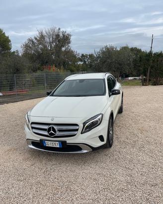 Mercedes-benz GLA 220 CDI Automatic Sport camera p