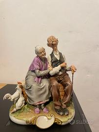 capodimonte coppia anziana con 2 polli