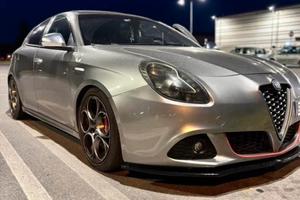 Alfa romeo giulia qudrifoglio