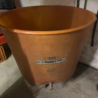 Botte cisterna contenitore tina vetroresina