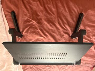 Supporto per pc da letto