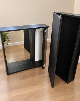 Due Mobili appesi per bagno (uno SME l’altro IKEA)