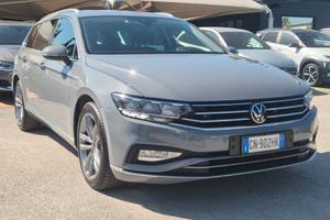 Volkswagen Passat Variant 2.0 TDI SCR EVO DSG Exec