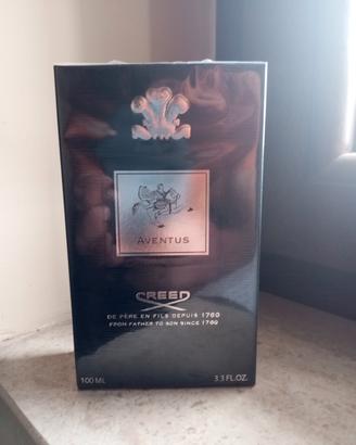 profumo creed aventus