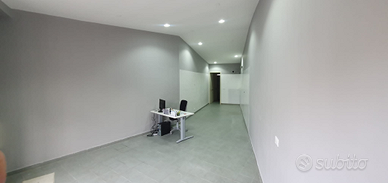 Locale commerciale in piazza san lorenzo n33
