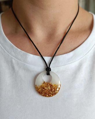 Collana Cerchio Bianco Oro - Resina Fatta a Mano