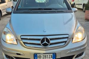Mercedes-benz B 200 CDI Chrome