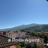 BORGO VAL DI TARO (PR)- TRILOCALE VICINO AL CENTRO