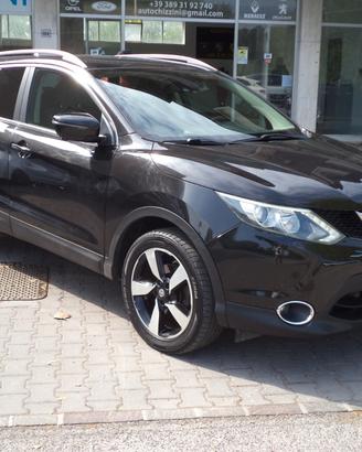 Nissan Qashqai 1.2 DIG-T Acenta KM 108000