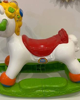 Dondolo cavallino per bambini con suoni luci