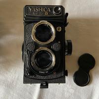 Yashica Mat 124 G