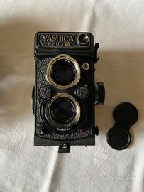 Yashica Mat 124 G