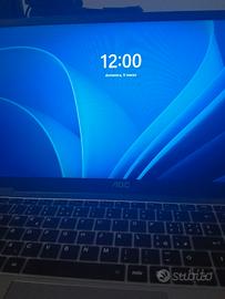 AOC AX15 PC portatile