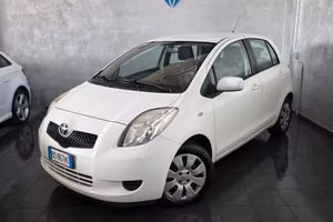 Toyota YARIS 1.0 BENZINA