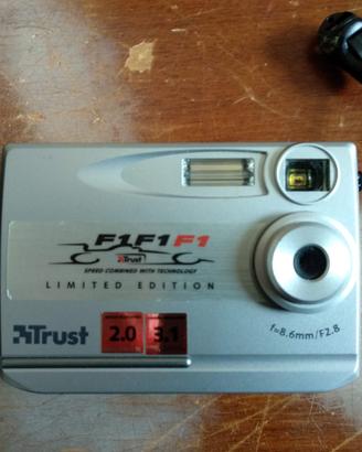Trust 740C PowerCm Zoom - F1 - Limited Edition
