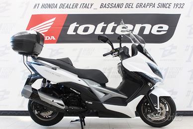 KYMCO X-CITING 400i ACCESSORIATA KM 29302