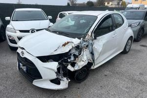 TOYOTA Yaris 1.5 Hybrid 5 porte