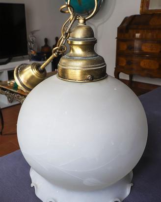 Lampadario a sospensione in vetro opaco vintage