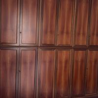 Mobili legno massiccio noce