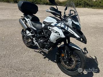 Benelli TRK 502 x