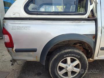 Cassone ISUZU D-MAX del 2005