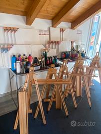 Kit pittura: cavalletti, tele, acrilici, pennelli