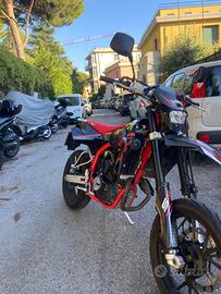 SWM 125 2023 Nera e rossa