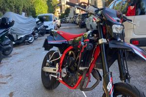 SWM 125 2023 Nera e rossa