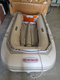  Gommone a motore