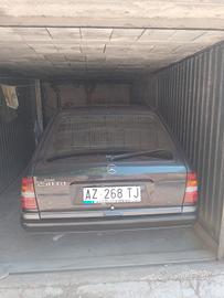 Mercedes station wagon